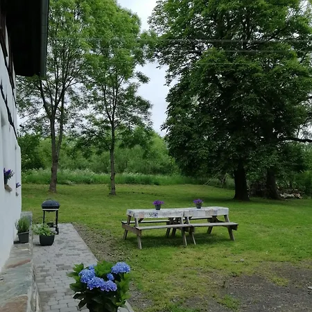 50 Gospodarstwo agroturystyczne *