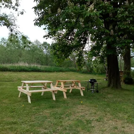 Gospodarstwo agroturystyczne 50 *