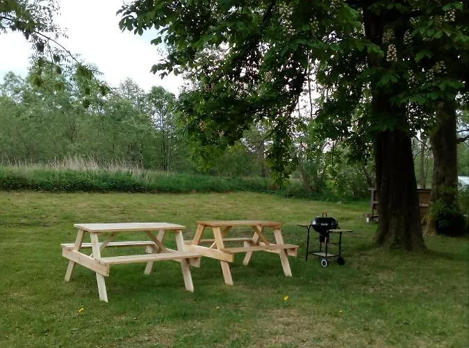 مزرعة للإقامة 50 *